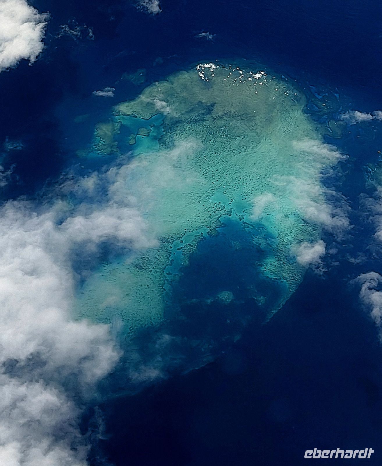 Great Barrier Reef von oben &ndash; &copy; Simone Willner (Eberhardt TRAVEL)