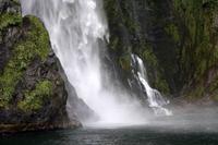 Stirling Falls, Milford Sound &ndash; &copy; Anna Stiebing (Eberhardt TRAVEL)