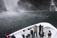 Stirling Falls, Milford Sound &ndash; &copy; Anna Stiebing (Eberhardt TRAVEL)
