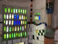 Hundertwassertoilette &ndash; &copy; Mareike Schmidt (Eberhardt TRAVEL)