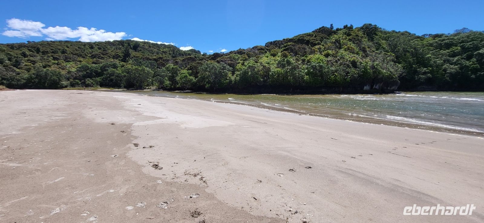 90 Cook Beach &ndash; &copy; Susanne Schirmann (Eberhardt TRAVEL)