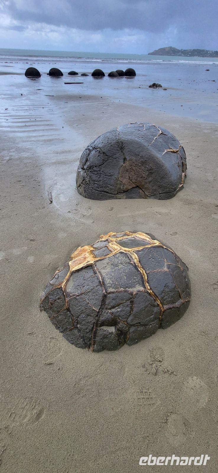 216 Strand Moeraki Boulders &ndash; &copy; Susanne Schirmann (Eberhardt TRAVEL)
