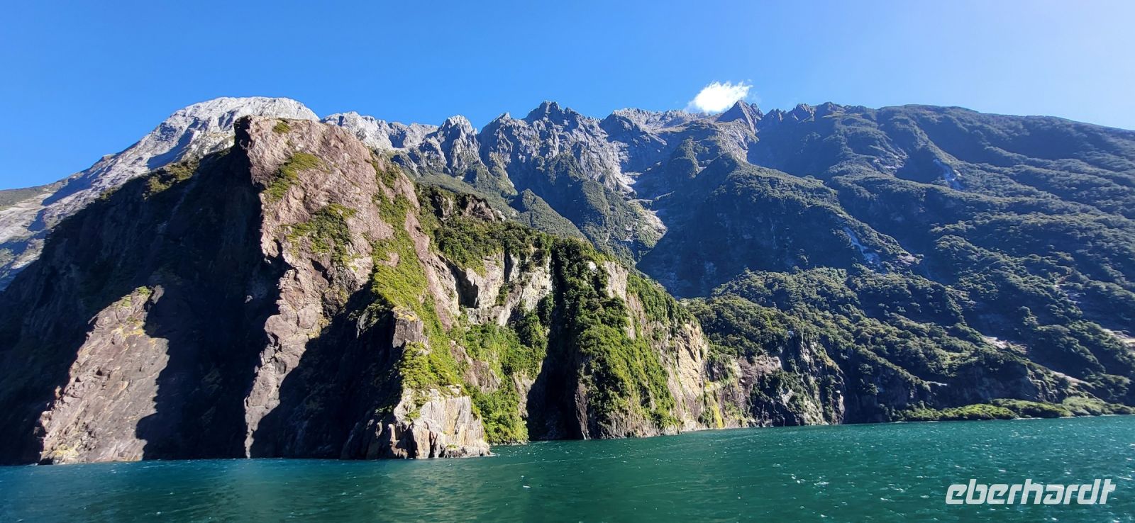 252 Impressionen Milford Sound &ndash; &copy; Susanne Schirmann (Eberhardt TRAVEL)