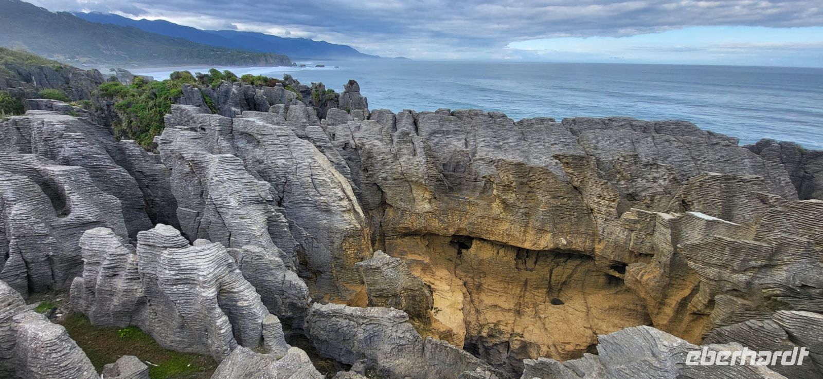 362 Pancake Rocks &ndash; &copy; Susanne Schirmann (Eberhardt TRAVEL)