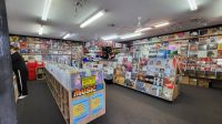 Rundreise Neuseeland // DER Musikladen in Taupo &ndash; &copy; Franziska Bergmann (Eberhardt TRAVEL)