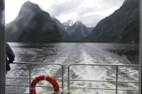 good by Milford Sound &ndash; &copy; Gina Egenolf (Eberhardt TRAVEL)