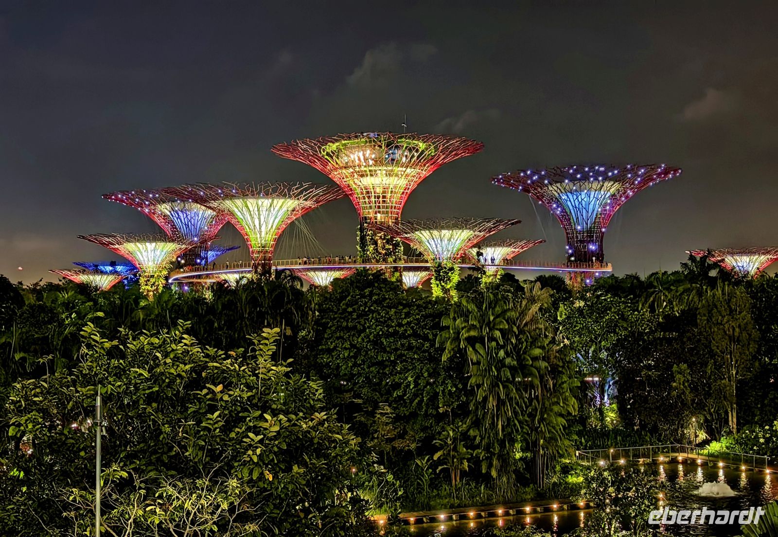 Supertrees, Gardens by the Bay Singapur &ndash; &copy; Simone Willner (Eberhardt TRAVEL)