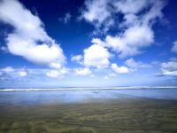 90 Miles Highway ist nicht asphaltiert und führt direkt am Strand entlang &ndash; &copy; Simone Willner (Eberhardt TRAVEL)