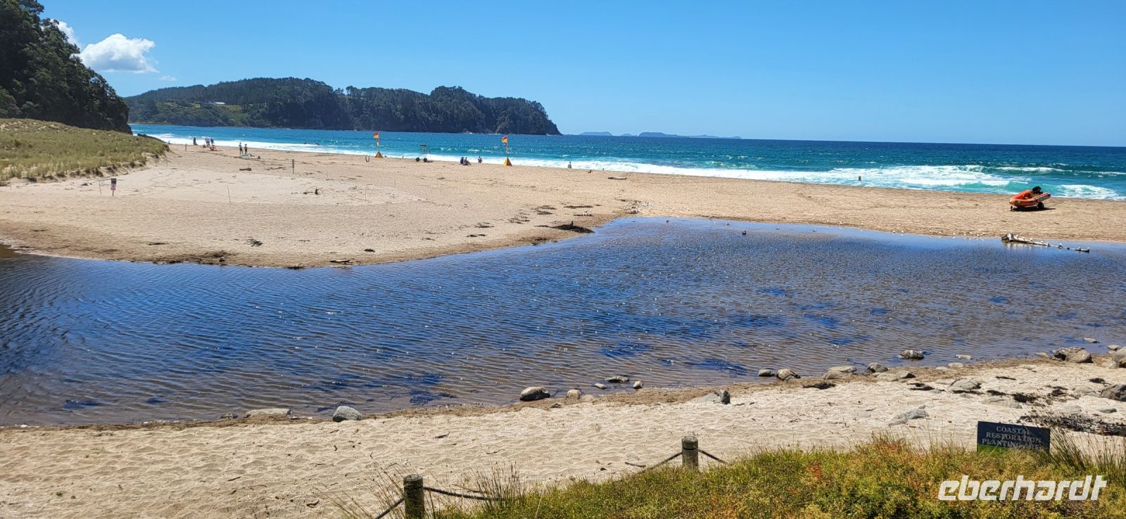 103 Hot Water Beach &ndash; &copy; Susanne Schirmann (Eberhardt TRAVEL)