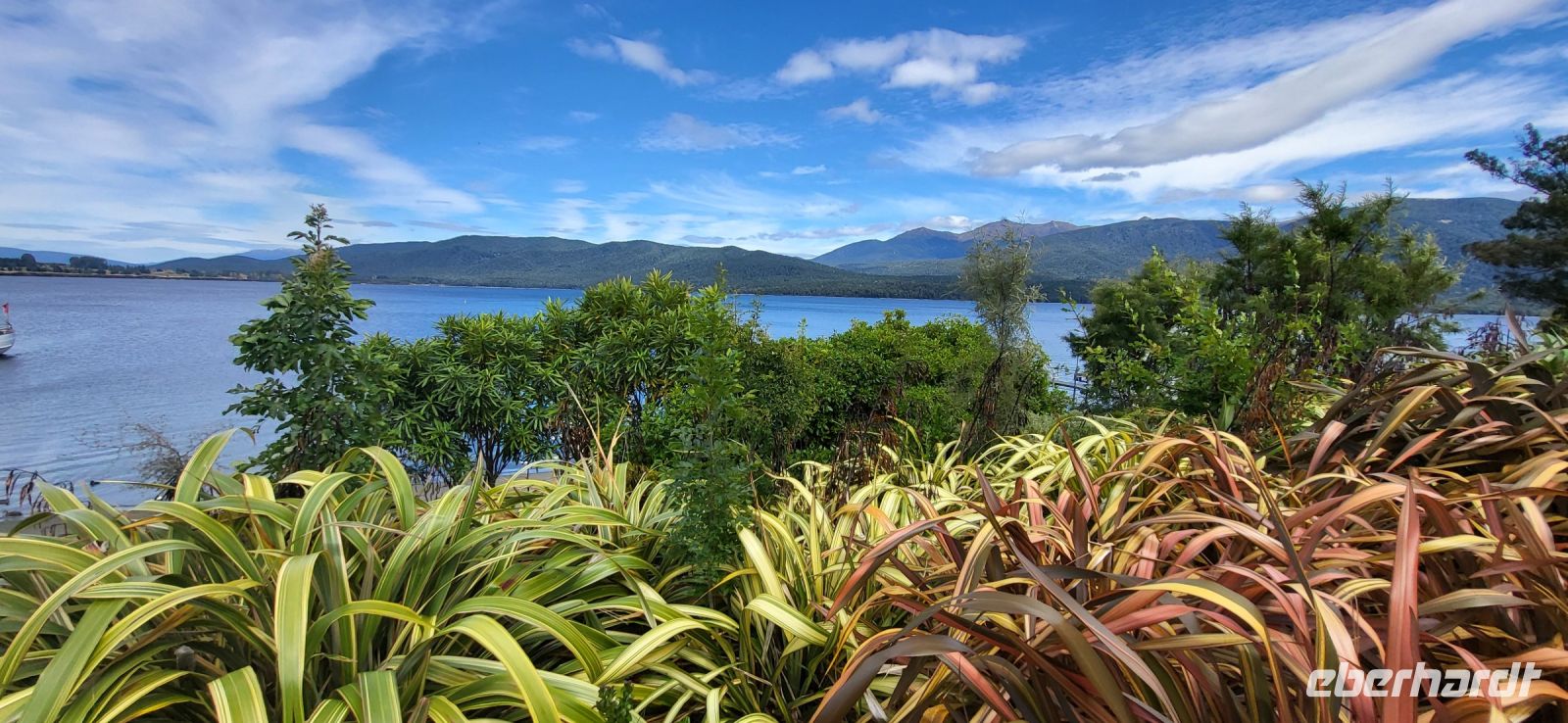 199 Lake Teanau &ndash; &copy; Susanne Schirmann (Eberhardt TRAVEL)