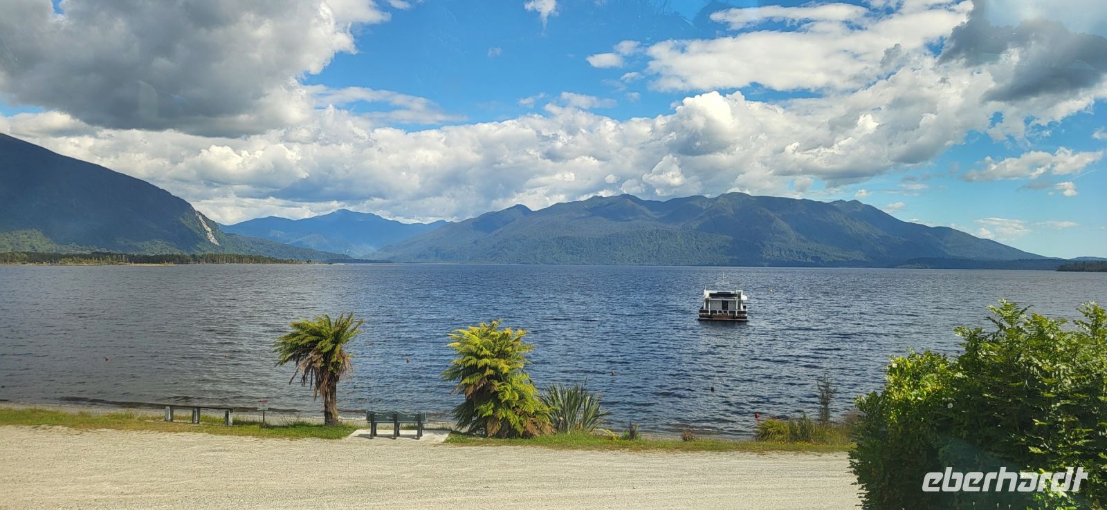 282 Ausblick aus dem Zug &ndash; &copy; Susanne Schirmann (Eberhardt TRAVEL)
