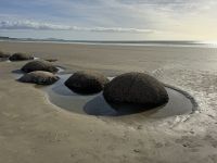 Moeraki Boulders &ndash; &copy; Francisco Javier Burgos Gutierrez (Eberhardt TRAVEL)