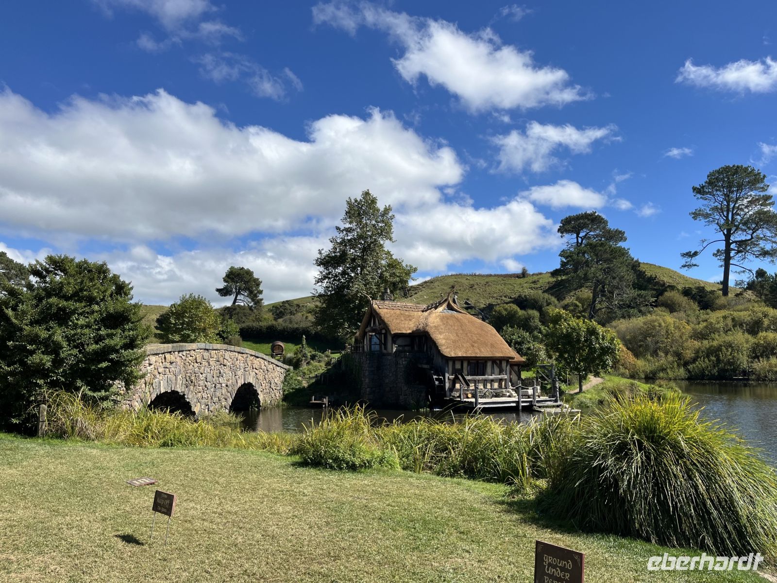 Hobbiton &ndash; &copy; Valentin Meyer-Plath (Eberhardt TRAVEL)