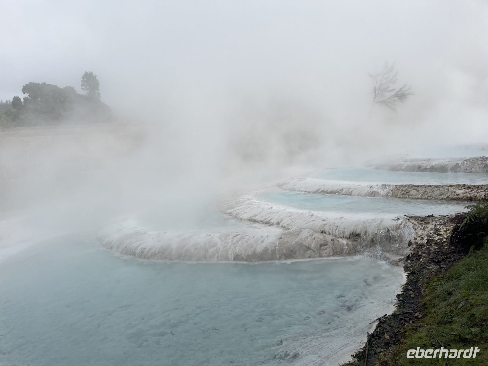 Wairakei Terrassen  &ndash; &copy; Valentin Meyer-Plath (Eberhardt TRAVEL)