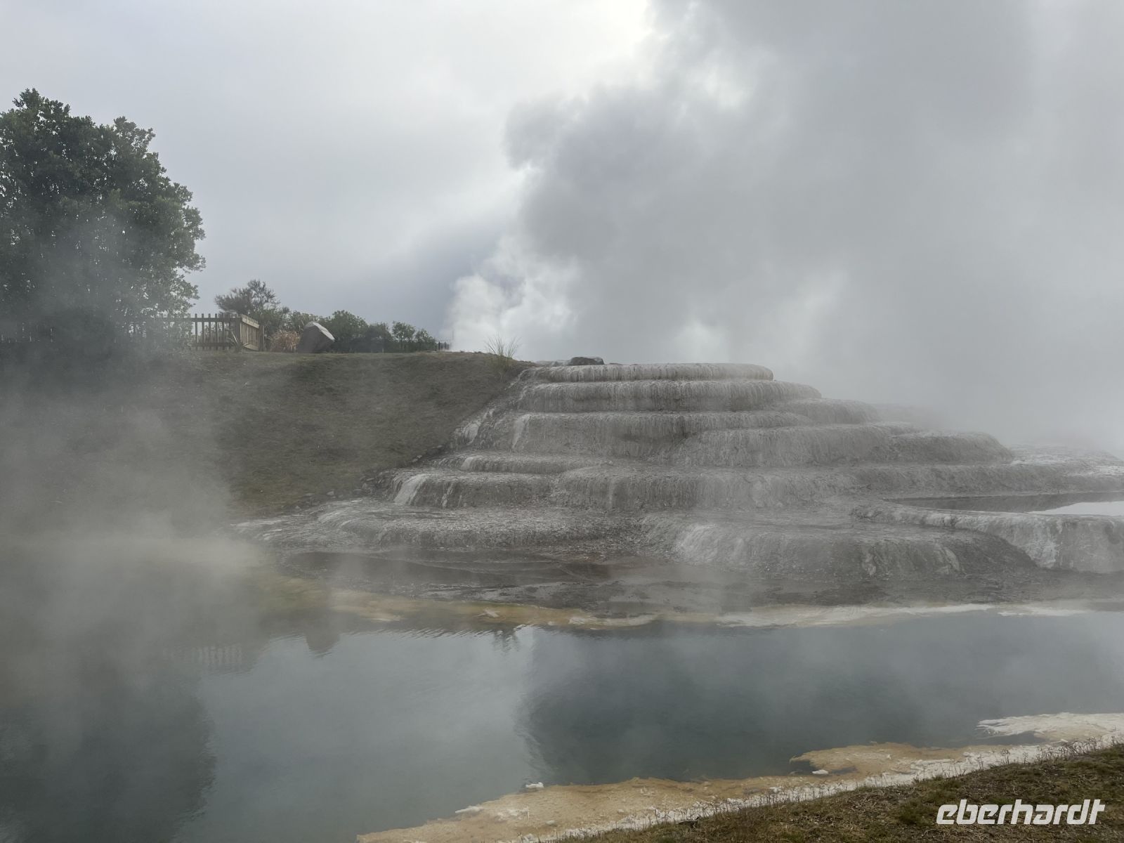 Wairakei Terrassen  &ndash; &copy; Valentin Meyer-Plath (Eberhardt TRAVEL)