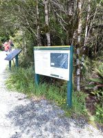 Chasm Walk &ndash; &copy; Andy Nguyen (Eberhardt TRAVEL)