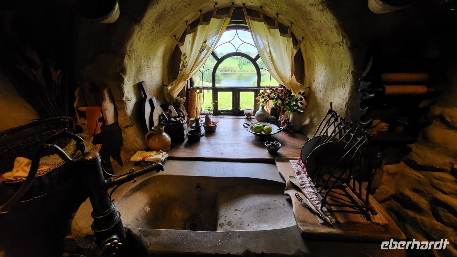 169 - Hobbiton &ndash; &copy; Vivien Fiedler (Eberhardt TRAVEL)