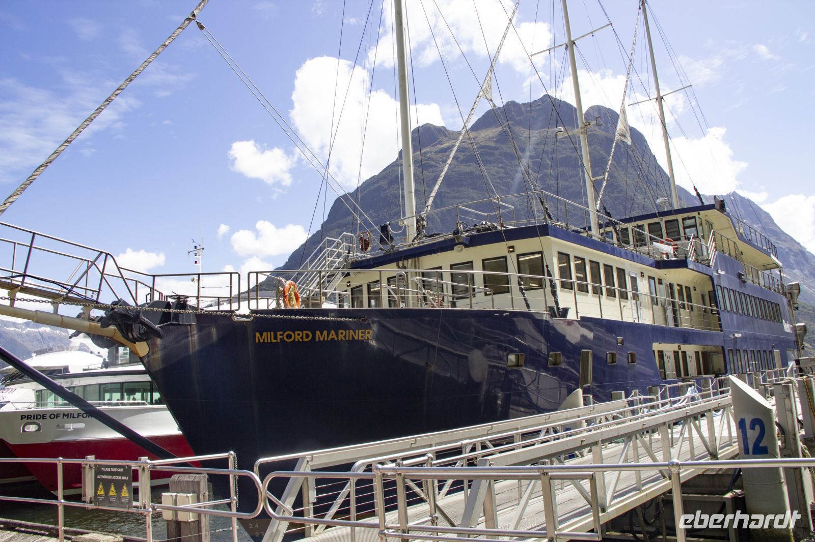 308 - Milford Sound &ndash; &copy; Vivien Fiedler (Eberhardt TRAVEL)