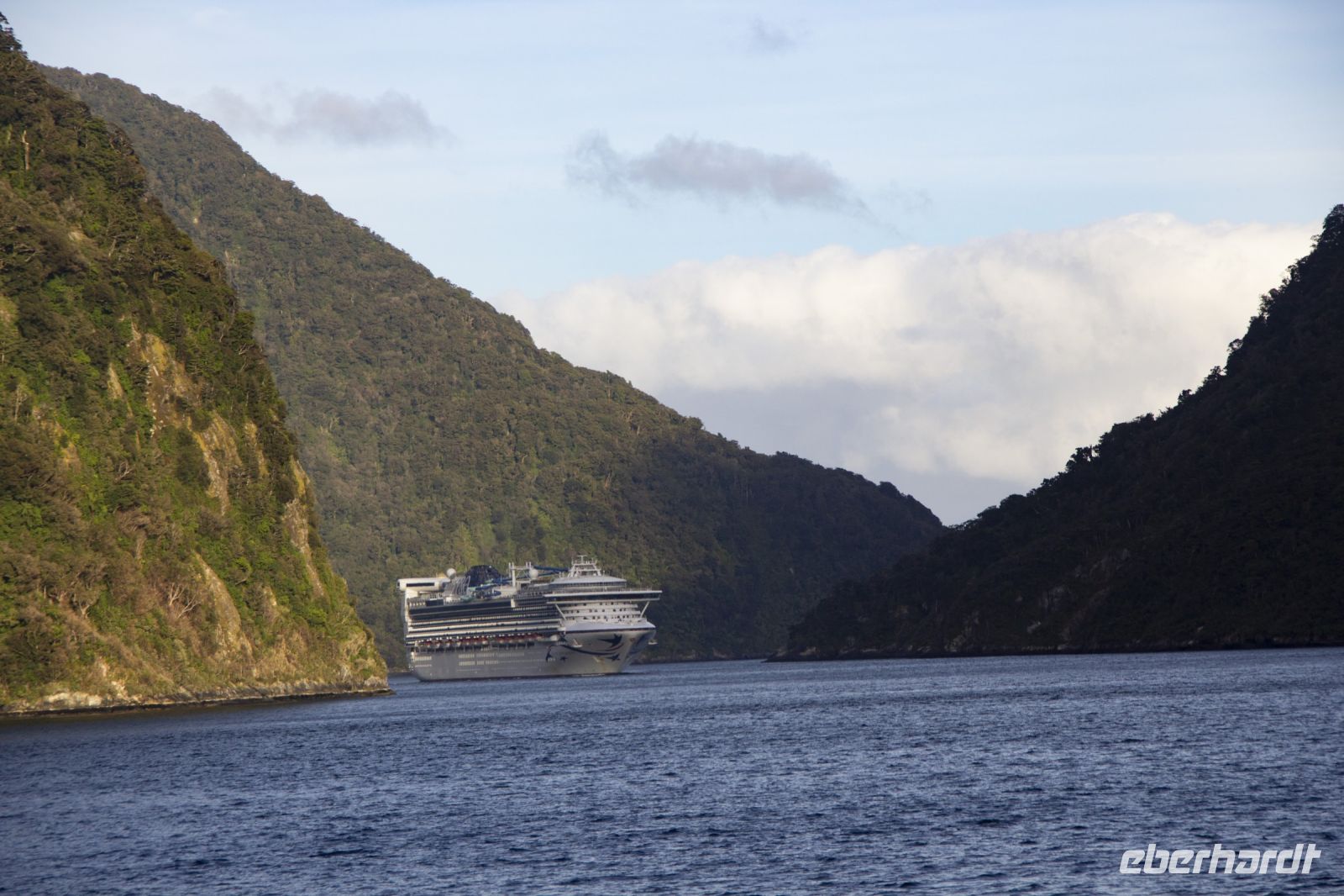 363 - Milford Sound &ndash; &copy; Vivien Fiedler (Eberhardt TRAVEL)