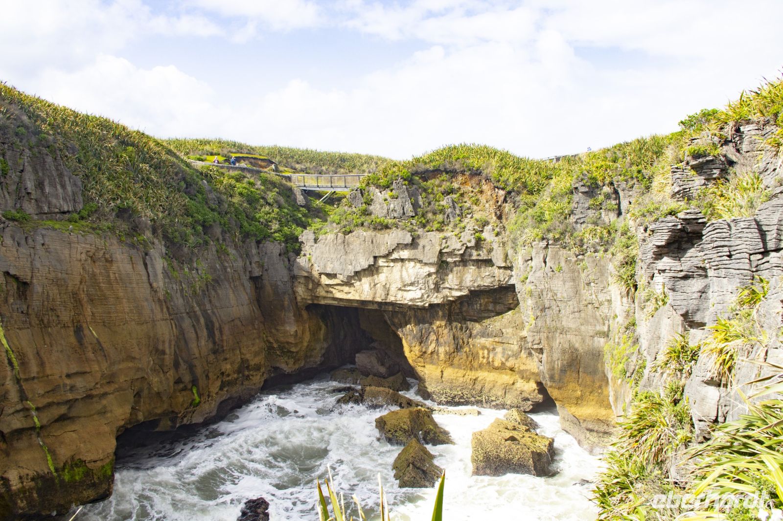 447 - Pancake Rocks &ndash; &copy; Vivien Fiedler (Eberhardt TRAVEL)