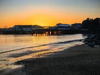 Sonnenaufgang in Paihia &ndash; &copy; Simone Willner (Eberhardt TRAVEL)