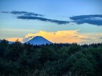 Mount Ngauruhoe im Anendrot (Märzfoto 2024) &ndash; &copy; Simone Willner (Eberhardt TRAVEL)