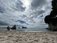 03.03.2025: Cathedral Cove &ndash; &copy; Anne Fohlert (Eberhardt TRAVEL)