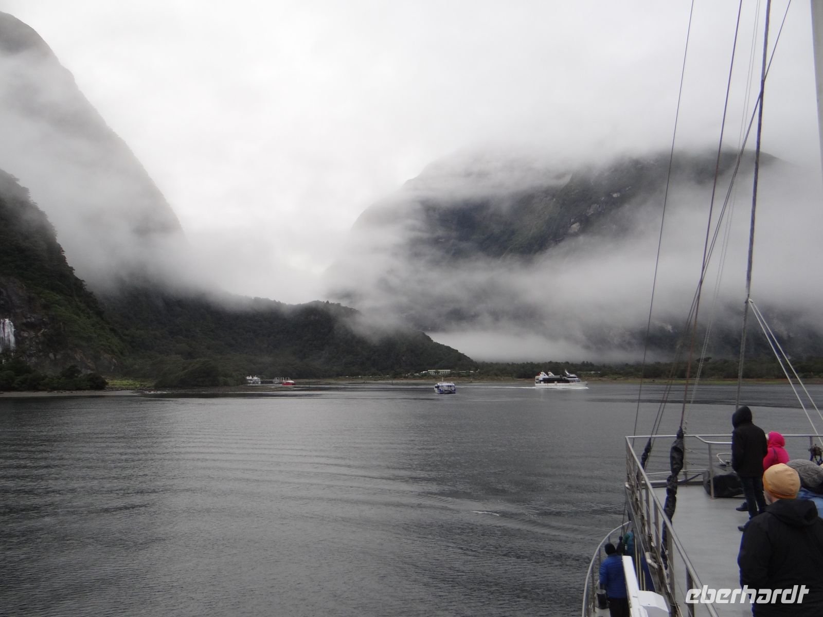 Milford Sound &ndash; &copy; Vivian Kreft (Eberhardt TRAVEL)