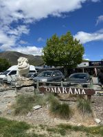 Lunch in Omarama