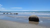 Moeraki Boulders  &ndash; &copy; Geena Dutschmann (Eberhardt TRAVEL)