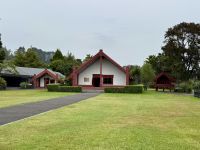 10. Tag: Rotorua bis Tongariro-Nationalpark – Besuch von „Te Puia“ in Rotorua – Marae &ndash; &copy; Andreas Wolfsteller (Eberhardt TRAVEL)