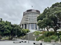 11. Tag: Tongariro-Nationalpark bis Wellington – Stadtrundfahrt in Wellington – „Beehive“ &ndash; &copy; Andreas Wolfsteller (Eberhardt TRAVEL)