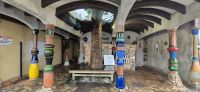 75 Hundertwasser Toilette Kawa Kawa &ndash; &copy; Susanne Schirmann (Eberhardt TRAVEL)