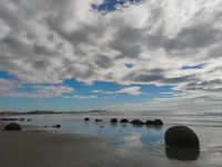Moeraki Boulders &ndash; &copy; Monika Cortese (Eberhardt TRAVEL)