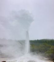 Und Pouf… 20 Meter Geysir