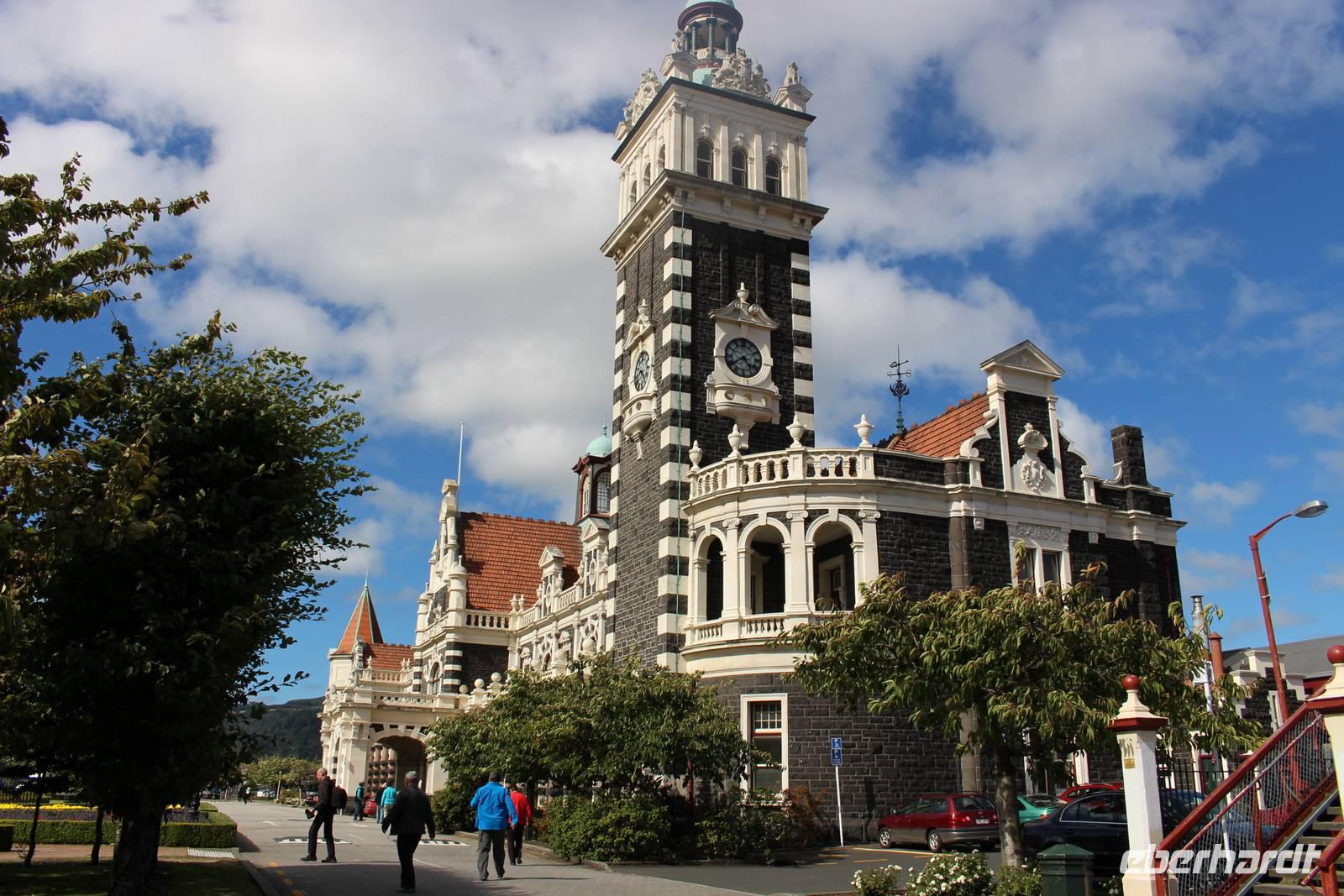 Bahnhof in Dunedin  &ndash; &copy; Marianne Schulze (Eberhardt TRAVEL)