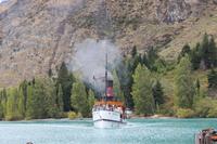 Anlegen der TSS Earnslow  &ndash; &copy; Marianne Schulze (Eberhardt TRAVEL)
