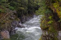 Es hat zu viel geregnet, die Blue Pools sind eher grau &ndash; &copy; Cindy Streidt (Eberhardt TRAVEL)