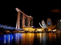 Singapur bei Nacht &ndash; &copy; Anna Stiebing (Eberhardt TRAVEL)
