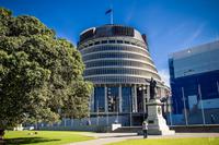 Wellington, Beehive &ndash; &copy; Anna Stiebing (Eberhardt TRAVEL)