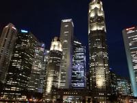 Singapur bei Nacht &ndash; &copy; Juliane Voigt (Eberhardt TRAVEL)