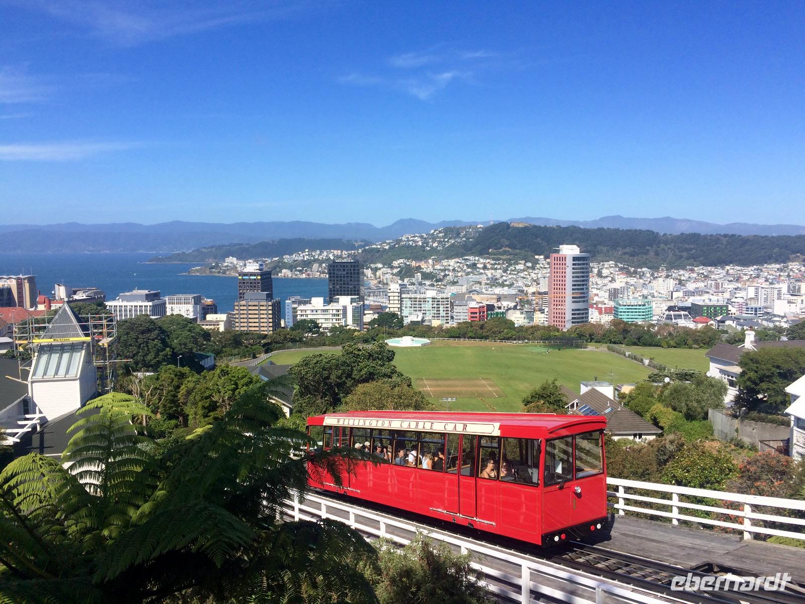 Wellington - Cable Car &ndash; &copy; Ngoc Anh Nguyen (Eberhardt TRAVEL)