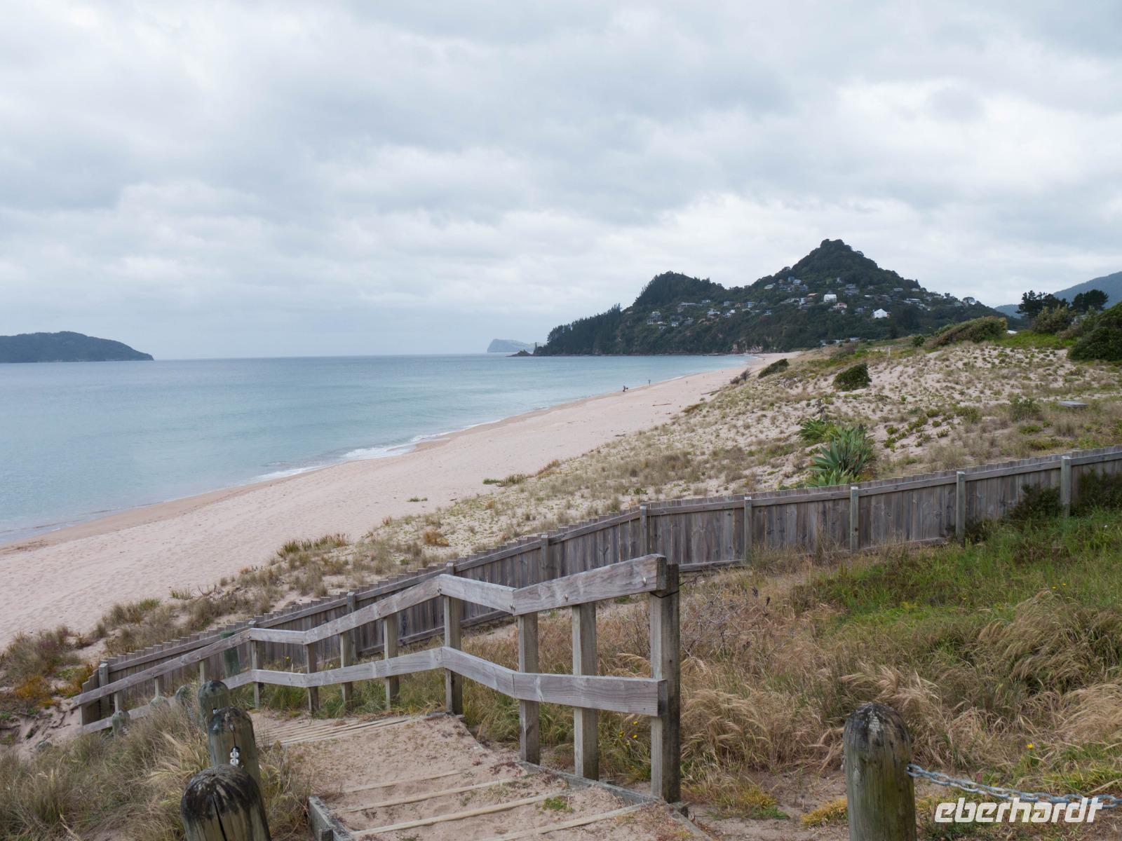 Tairua Strand &ndash; &copy; Anna Stiebing (Eberhardt TRAVEL)