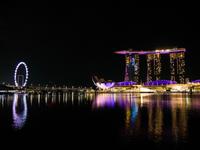 Singapur bei Nacht &ndash; &copy; Anna Stiebing (Eberhardt TRAVEL)