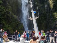 Milford Sound Kreuzfahrt &ndash; &copy; Anna Stiebing (Eberhardt TRAVEL)