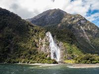 Milford Sound Kreuzfahrt &ndash; &copy; Anna Stiebing (Eberhardt TRAVEL)