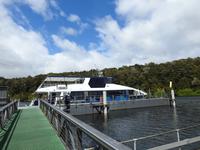 Boot über Manapuri See &ndash; &copy; Sabine Letzybyll (Eberhardt TRAVEL)