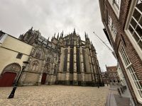 Utrecht - De Pandhof van de Dom &ndash; &copy; Sabine Letzybyll (Eberhardt TRAVEL)