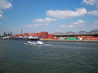 Containerhafen, Antwerpen &ndash; &copy; Irene Schneider (Eberhardt TRAVEL)