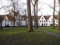 im Beginenhof &ndash; &copy; Eva-Maria Strauß-Eberhardt (Eberhardt TRAVEL)